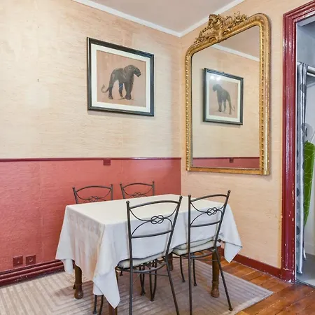 Spacious Flat In The 16th - Welkeys 아파트