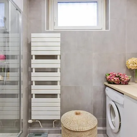 Spacious Flat In The 16th - Welkeys 아파트 *